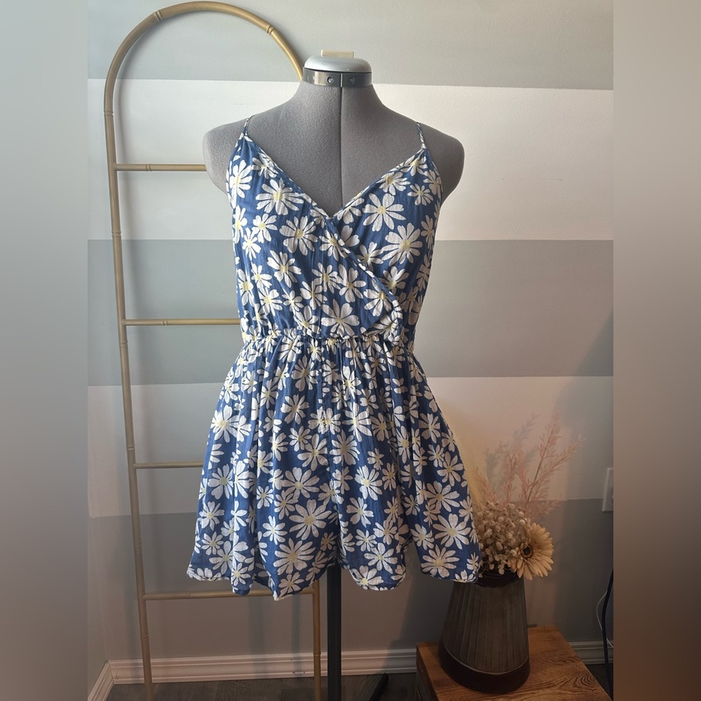 American Eagle Outfitters Blue Daisy Romper
